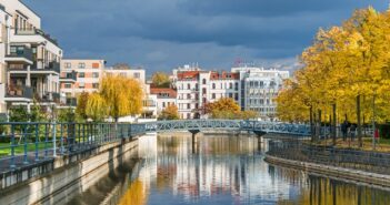 Günstige Wohnungen unter 5 Euro pro Quadratmeter? In diesen Städten ist das möglich (Foto: shutterstock - laranik)